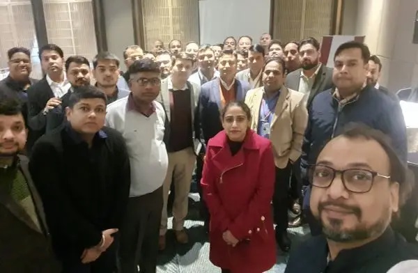 Leadership Development Coaching Delhi, Gurgaon, Noida – Catalyst Viraaj