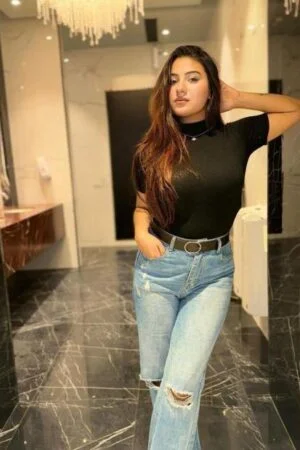 Call Girls In Delhi Dwarka 8447389422 Female Escorts✔️