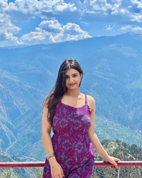 Call Girls In Chandni Chowk (Old Delhi) 9643097474 Sevice Delhi-100% Available 247
