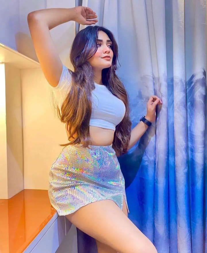 Book No.1 Call Girls in Chawri Bazar & Escorts Service 📞+91-9555773836