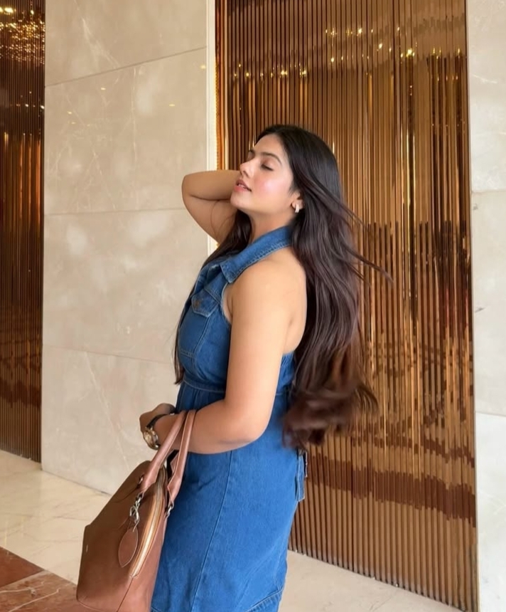 ℂall Girls in Panchsheel Enclave EscorTs Service 7291859944