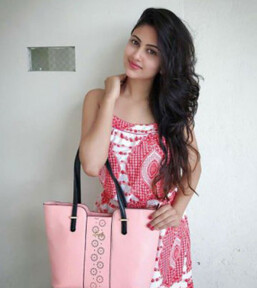 Call Girls in Delhi Metro- ᛄ931//53=645….21-∭ Escort Service