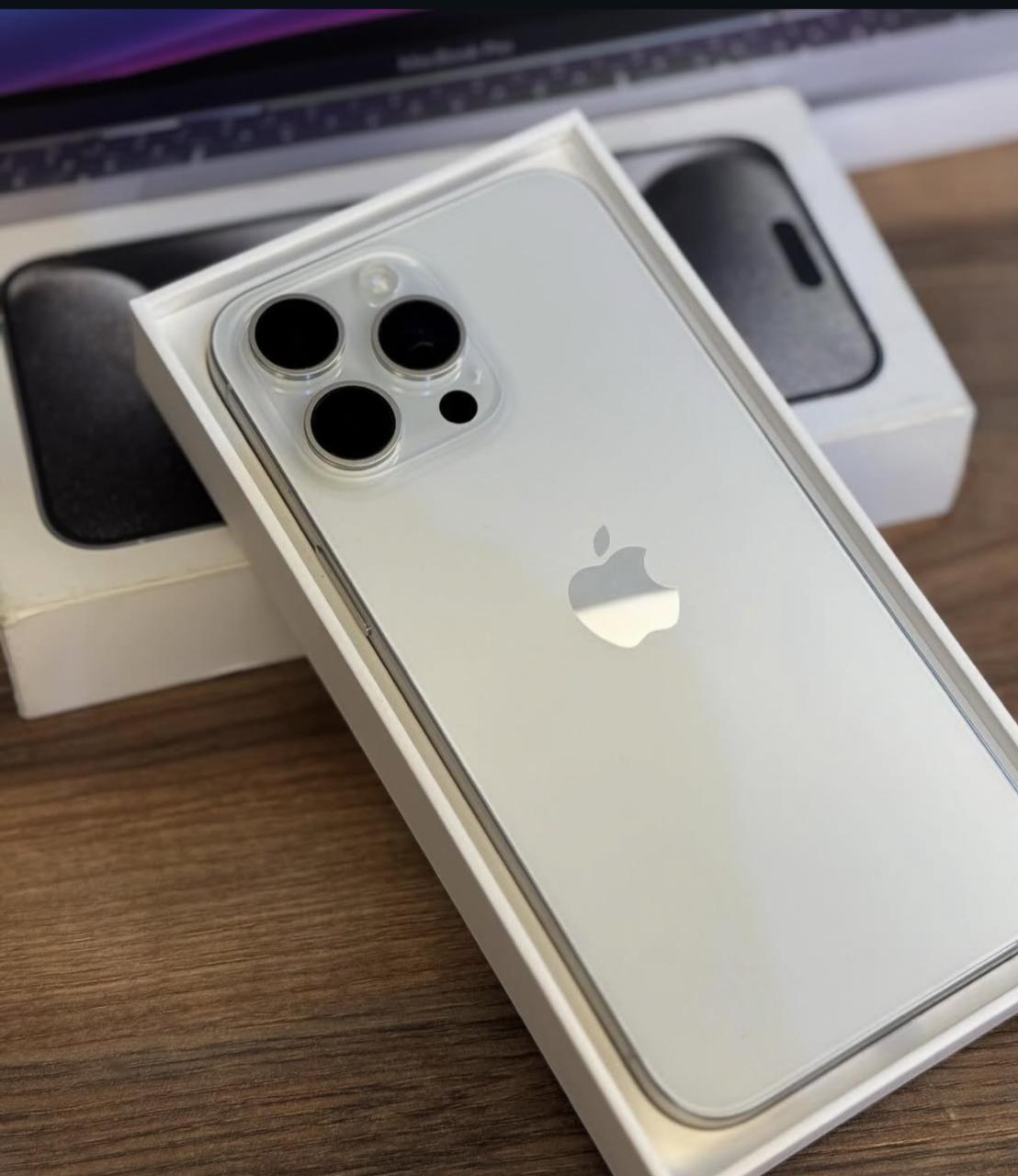 Brand new Apple iPhone 13 pro max