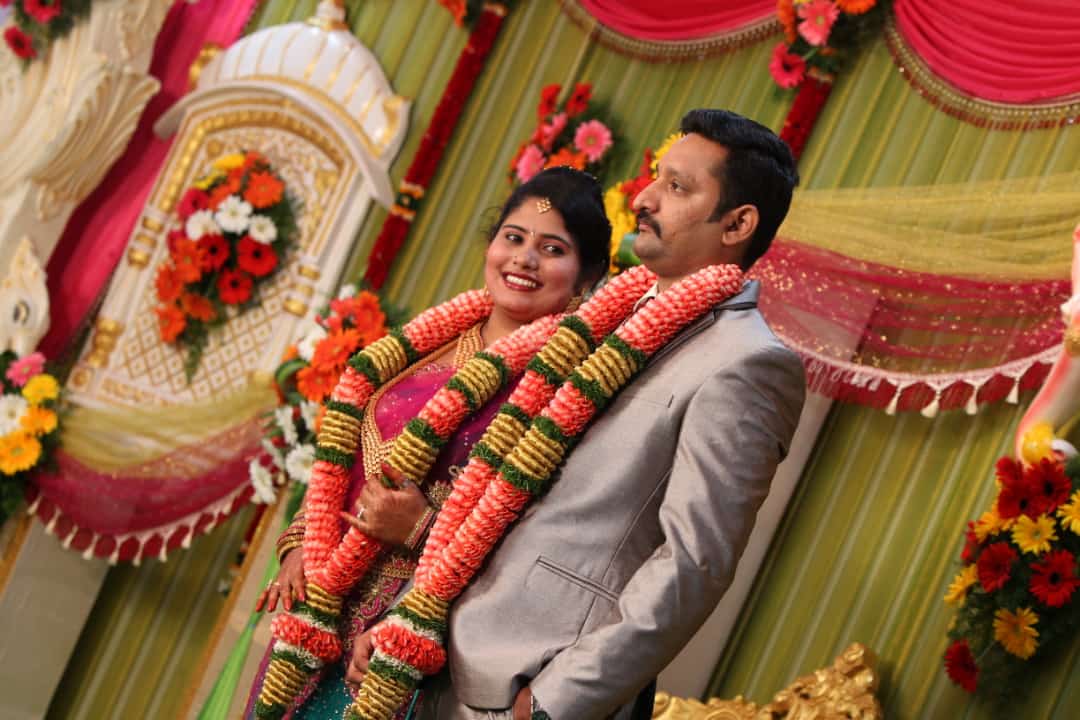 ishikaa ladies/womens marriage/wedding bridal makeup artist/designer beauty parlour in Ramapuram Chennai
